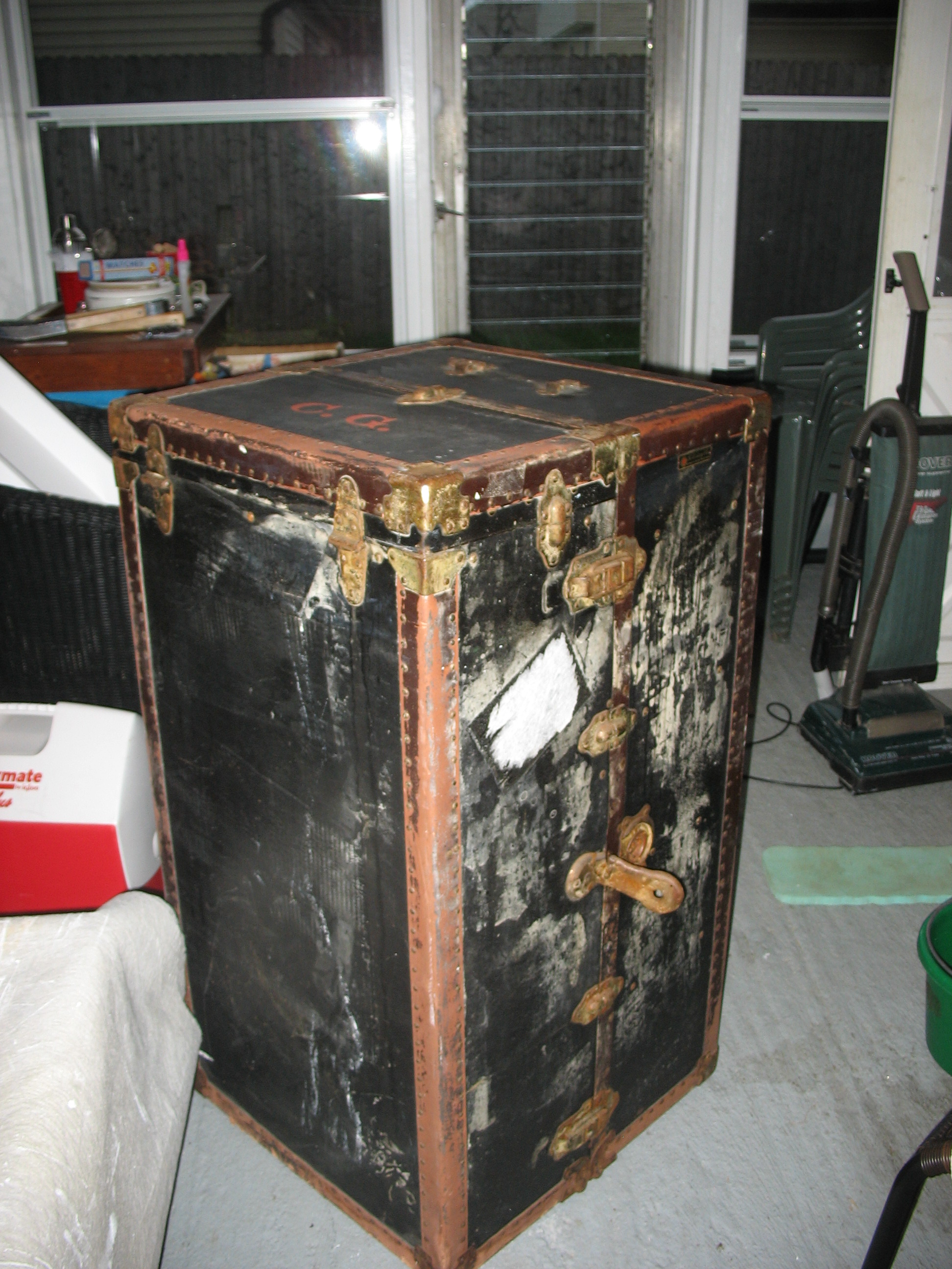 Before and after wardrobe trunk  Steamer trunk makeover, Trunk